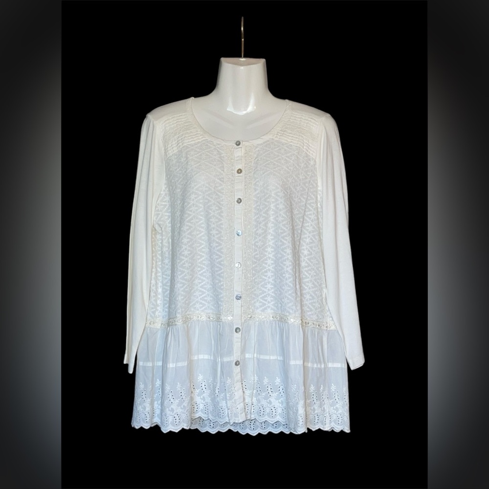 LOGO lavish Elegant White Lace Button-Down Top